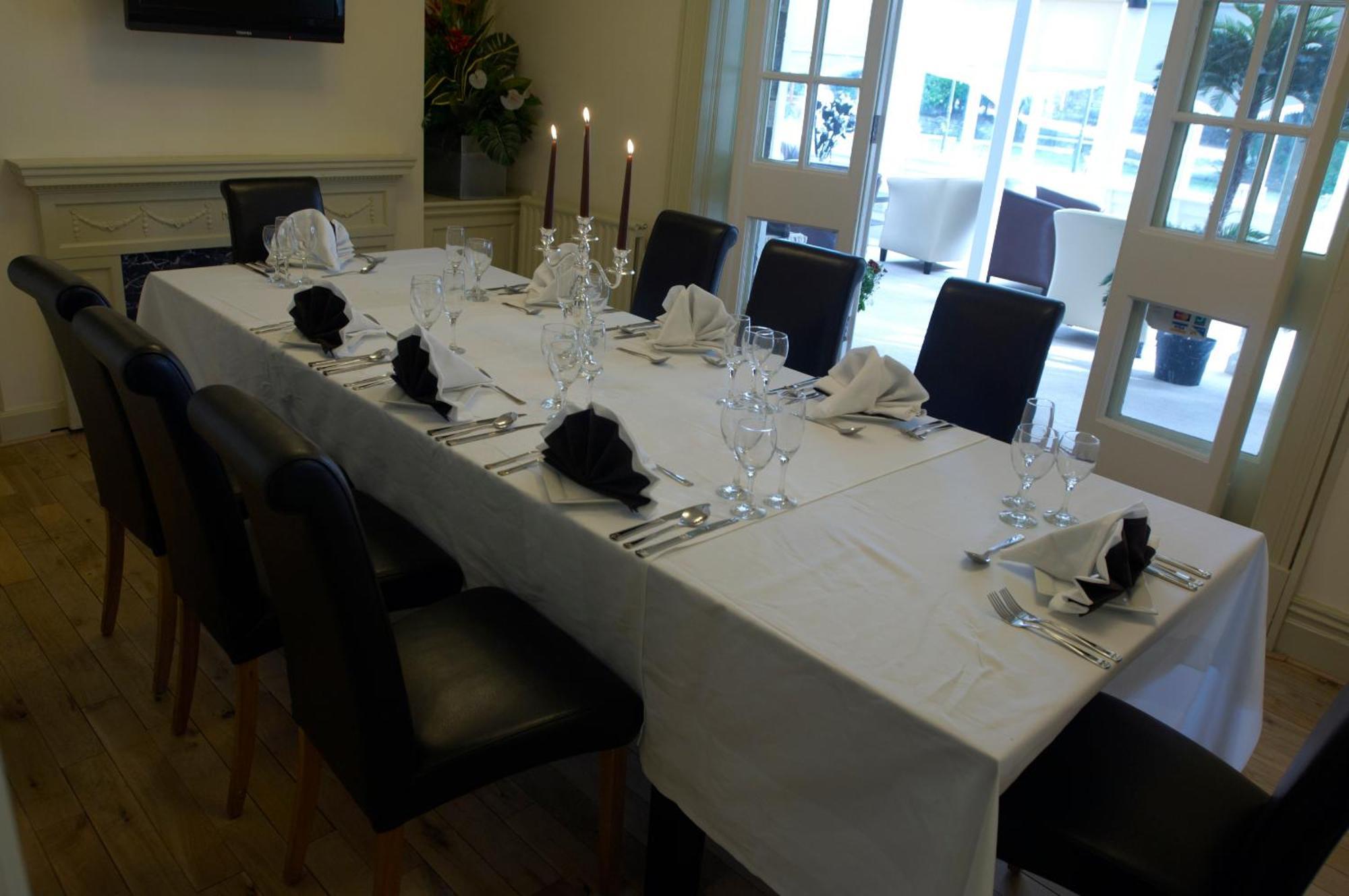 Dimple Well Lodge Hotel Wakefield Buitenkant foto